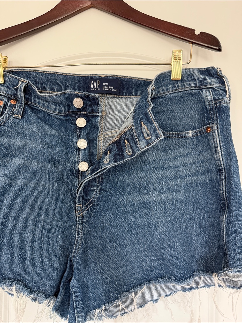 GAP High-Rise Button-Front Denim Shorts - Blue